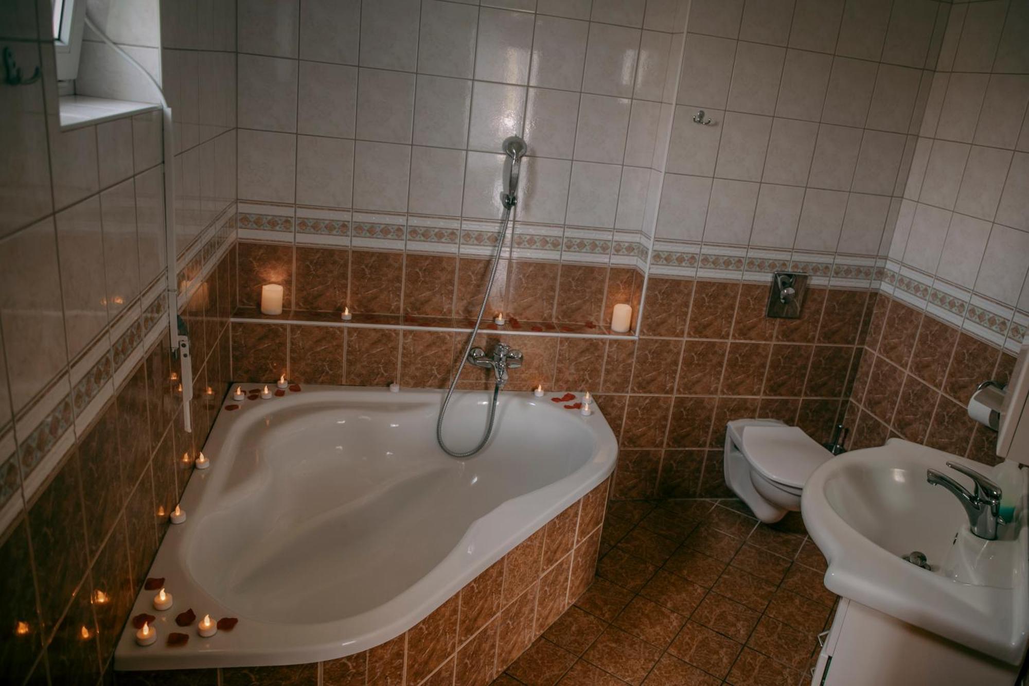 Aqua Therm Hotel 잘라카로쉬 외부 사진